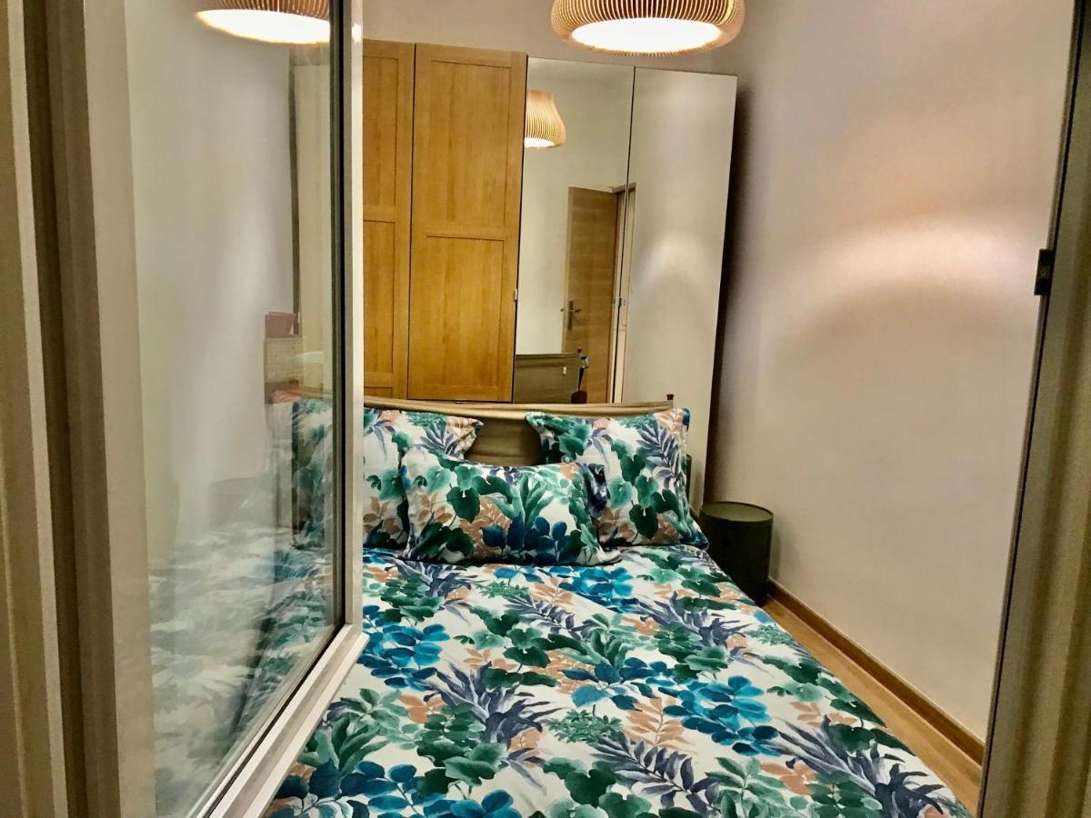 Luxe Calme Et Volupte Avec Vue Panoramique Sur Le Vieux Port Appartement
